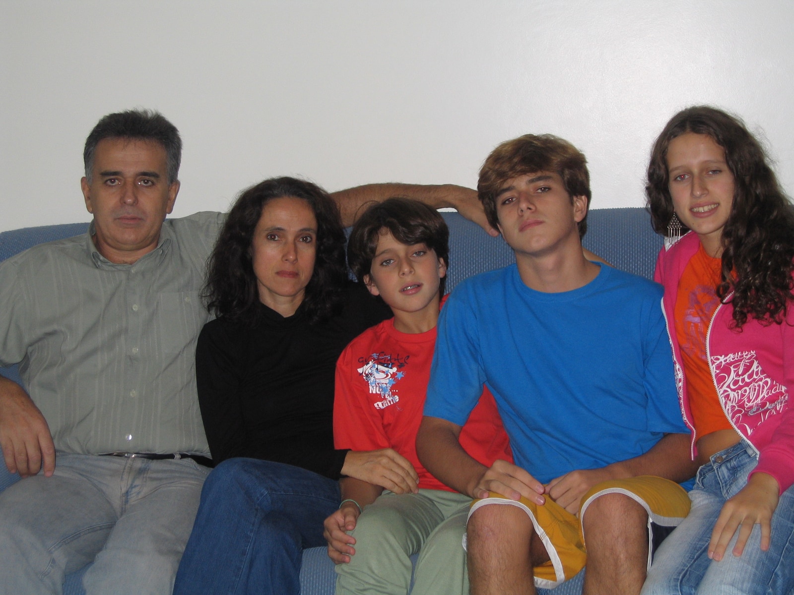 Carlos, Márcia, Jonas, Lucas, Elisa. Foto de 2006.